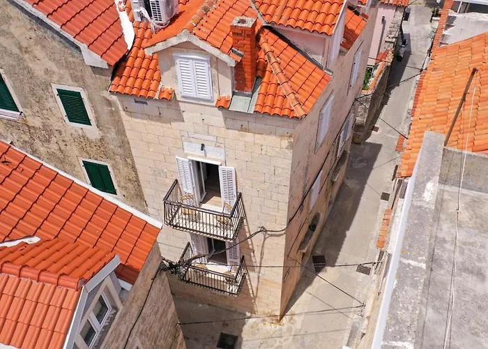 Apartment Old Town - Square